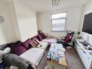 Lounge- click for photo gallery